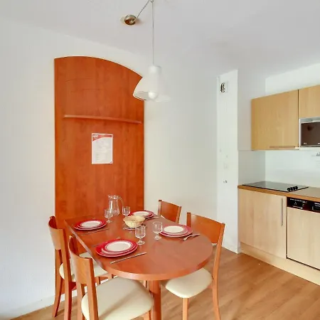 Appartement T2 Pour 4 Pers. Avec Terrasse, Piscine Couverte Et Salle De Fitness, Proche Des Pistes - Fr-1-404-199 La Mongie Exterior photo
